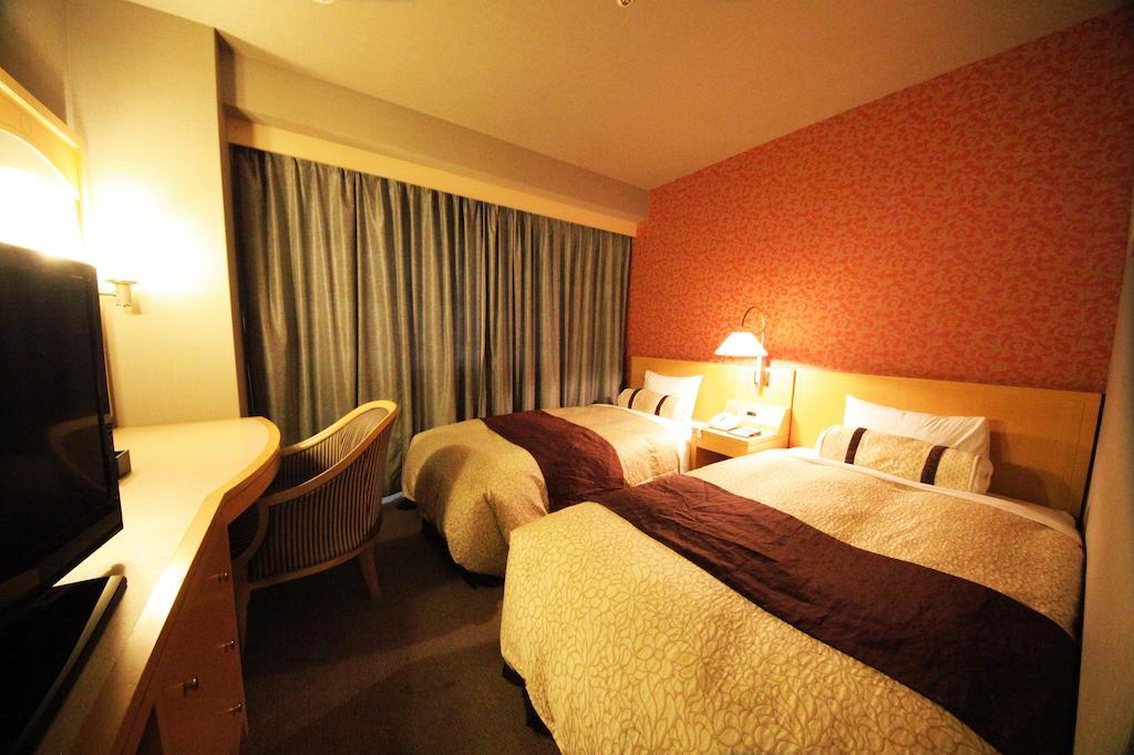 Numazu River Side Hotel Bagian luar foto