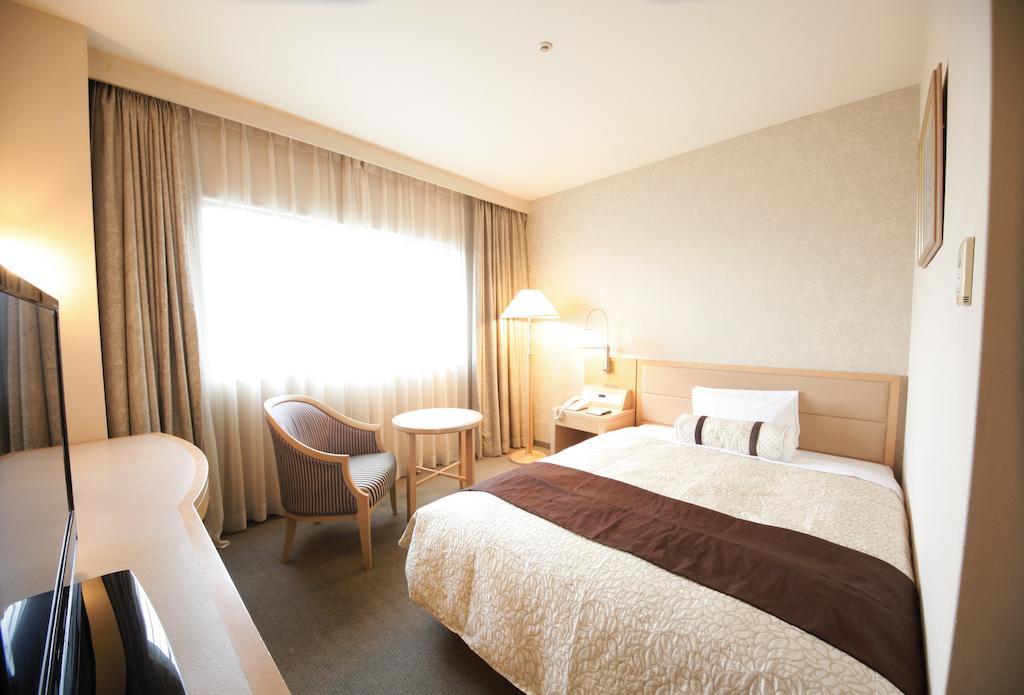 Numazu River Side Hotel Bagian luar foto