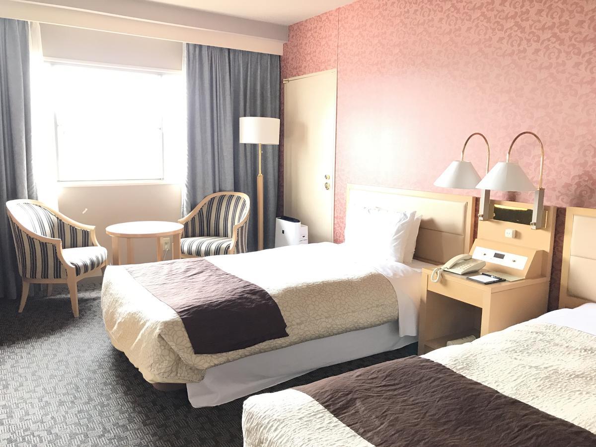 Numazu River Side Hotel Bagian luar foto
